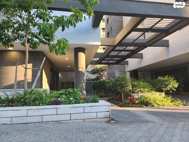 דירה, שדה בוקר 12, ארלוזורוב, גבעתיים