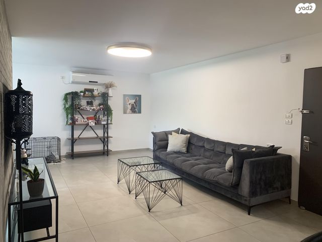 דירה, משה שרת 5, קרית שרת מזרח, חולון