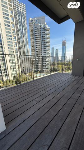 דירה, ויסוצקי 8, הצפון החדש - כיכר המדינה, תל אביב יפו