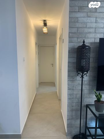 דירה, משה שרת 5, קרית שרת מזרח, חולון