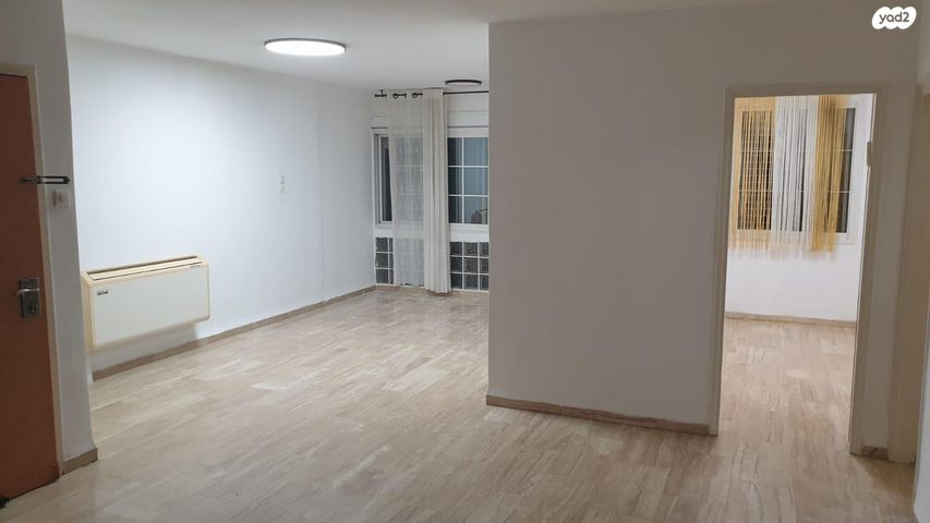 דירה, ז'אן ז'ורס 42, קרית שפרינצק, חיפה