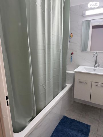 דירה, המעגל 26, רימון, קרית אונו