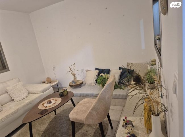 יחידת דיור, בזלת 5, שערי תקווה, שערי תקווה