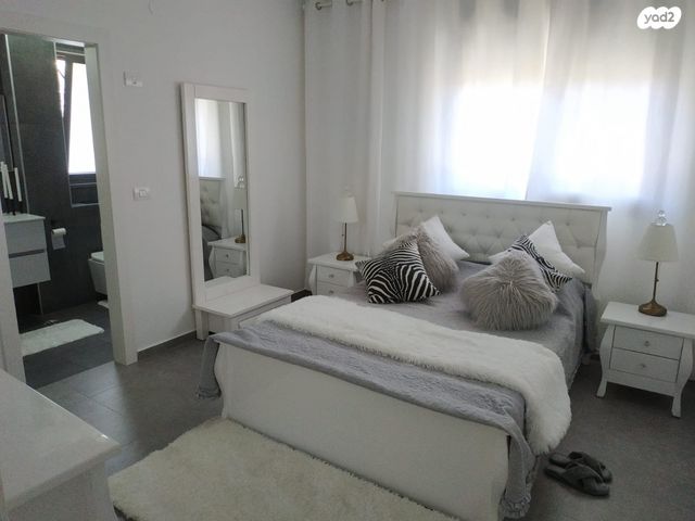 דירה, מרדכי גור 13, רמת הדר, גבעת שמואל