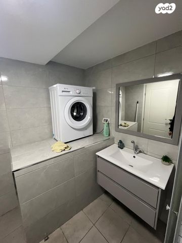 יחידת דיור, רמח"ל 4, שיכון ב, טבריה