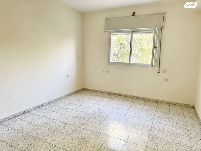 בית פרטי/ קוטג', אהרון רבינוביץ' 3, קרית היובל, ירושלים