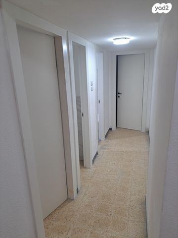 דירה, סמילנסקי 30, מרכז העיר דרום, נתניה