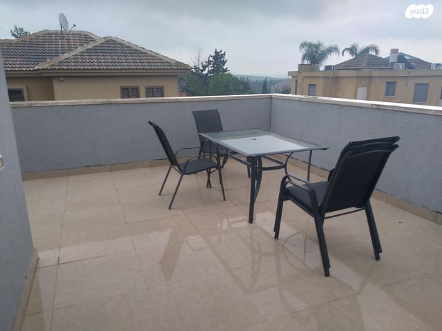 דו משפחתי, סמטת חורשן 3, נווה שרת, זכרון יעקב