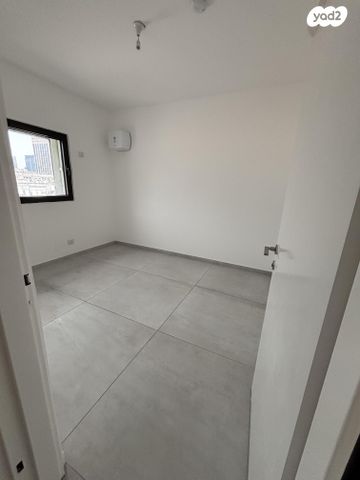 דירה, פייבל 5, הצפון החדש - כיכר המדינה, תל אביב יפו