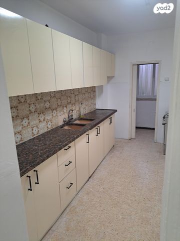 דירה, סמילנסקי 30, מרכז העיר דרום, נתניה