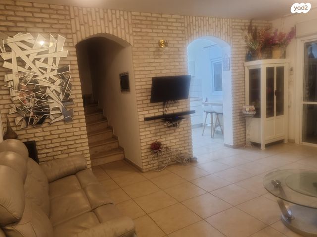 דירת גן, שדרות טום לנטוס 47, קרית השרון, נתניה