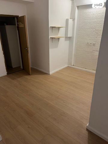 דירת גן, יונה הנביא 44, כרם התימנים, תל אביב יפו