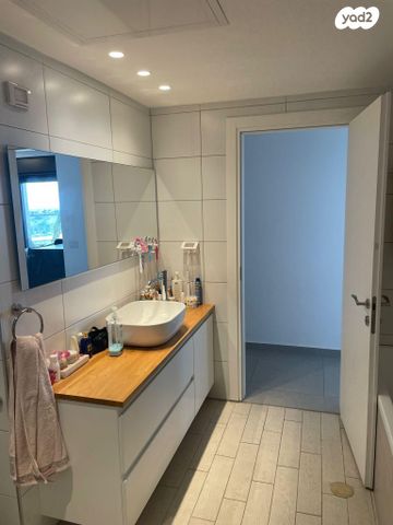 דירה, יעקב תמרי 5, חצרות המושבה, רחובות