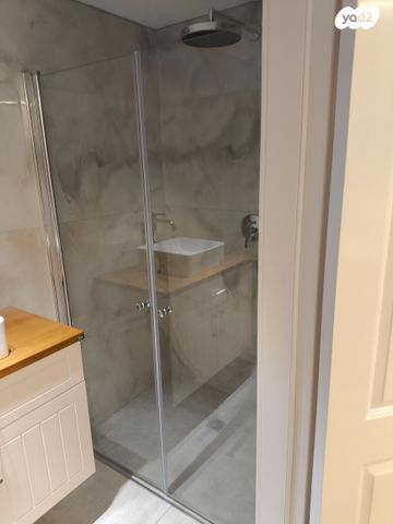 יחידת דיור, האלון 6, נאות הפרחים, גן יבנה