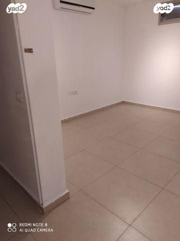 מרתף/ פרטר, התנאים 4, נאות הרצל, נתניה