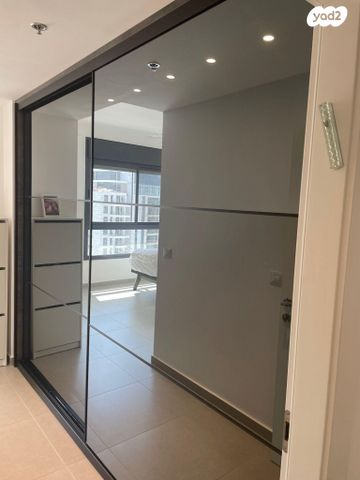 דירה, יעקב תמרי 5, חצרות המושבה, רחובות