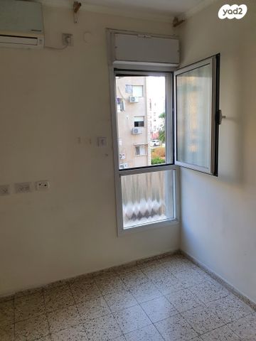 דירה, זלמן שז"ר 36, קרית ים  א', קרית ים