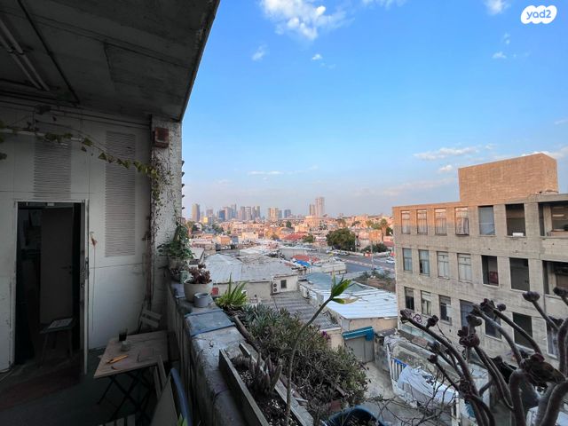 מבני תעשיה, המפעל 1, גבעת הרצל, אזור המלאכה יפו, תל אביב יפו