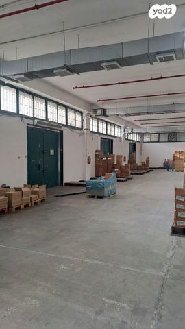 מחסנים, היצירה 10, אזור תעשיה, בית הסוהר המרכזי, רמלה