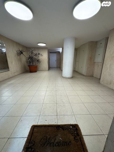 דירה, טירת צבי, נחלת יצחק, תל אביב יפו