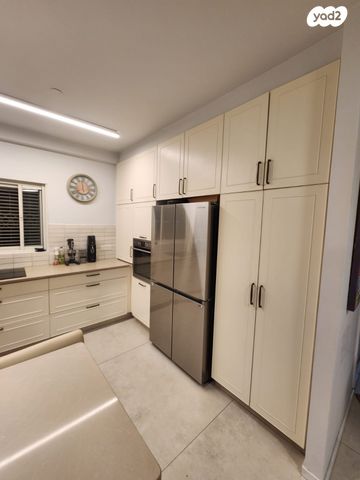 בית פרטי/ קוטג', נעורים, ראשון לציון