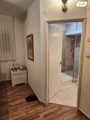 דופלקס, התחייה, כפר סבא