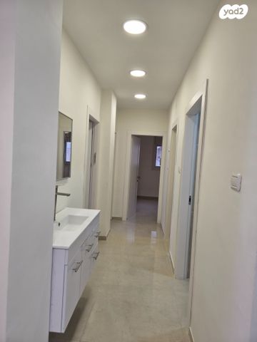 דירה, זרח ברנט, הר נוף, ירושלים