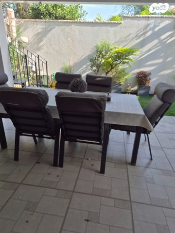 בית פרטי/ קוטג', זלמן שניאור, קרית מטלון, פתח תקווה