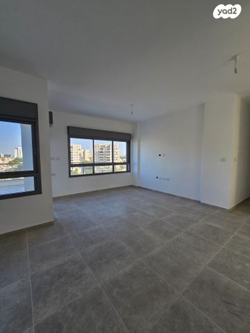 גג/ פנטהאוז