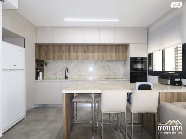 דירה, הכרמל, נאות שז"ר, יבנה