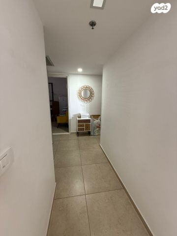 דירה, שדרות אבני החושן, כרמי גת, קרית גת