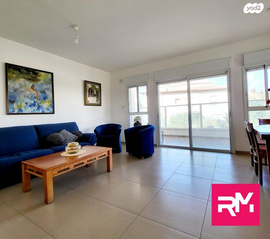 דירה, השמורה, זכרון יעקב