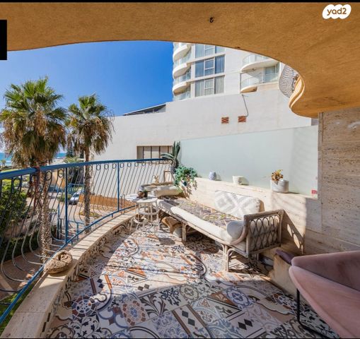 דירה, גבעת אולגה, חדרה