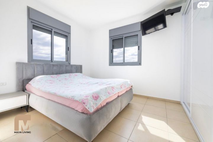 דירה, הנחל, יבנה