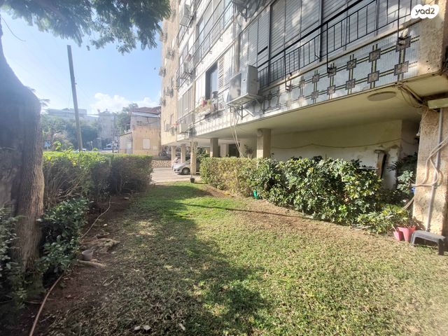 דירה, הצנחנים, ג' / מרכז מזרח העיר, רחובות