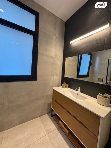 דירת גן, סלומון 20, נווה שאנן, תל אביב יפו