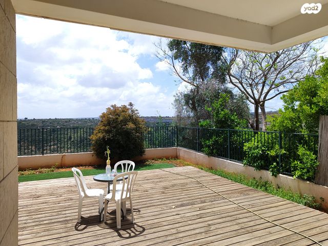 דו משפחתי, כינרת 3, גבעת טל, אלפי מנשה