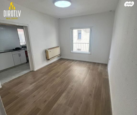 דירה, הירדן 42, נגבה, רמת גן