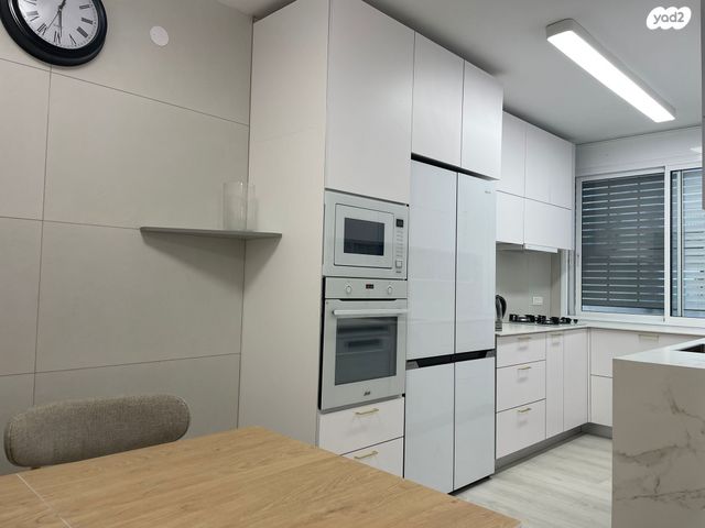 גג/ פנטהאוז, אוסישקין, לב המושבה / מרכז העיר, פתח תקווה