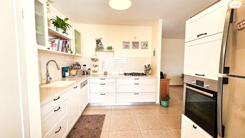 דירה, נחל ירמוך, רובע י"א, אשדוד