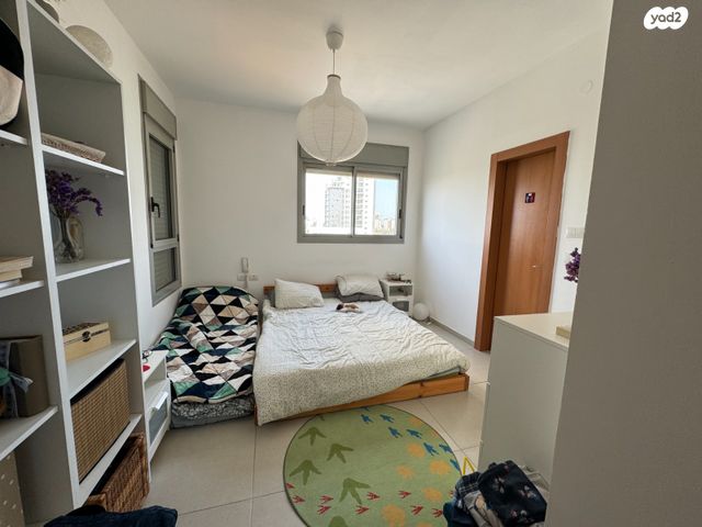 דירה, שדרות האגמים, נתניה