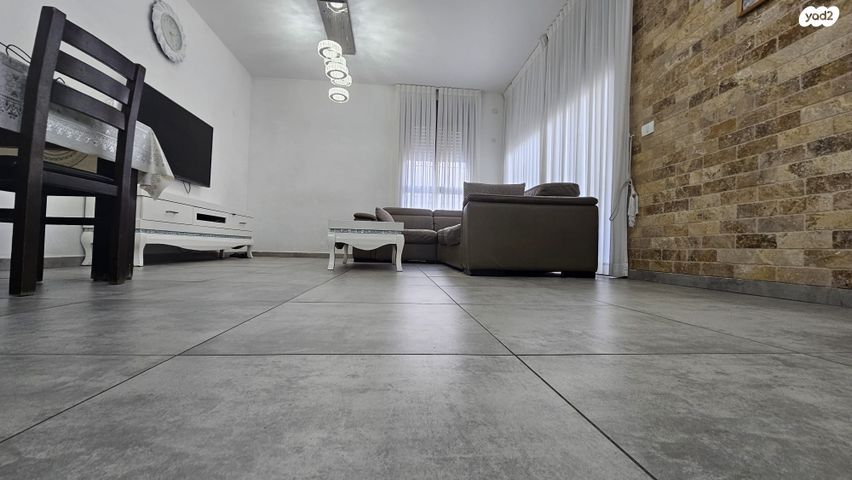 דירה, בן שמן 12, גני יער, לוד