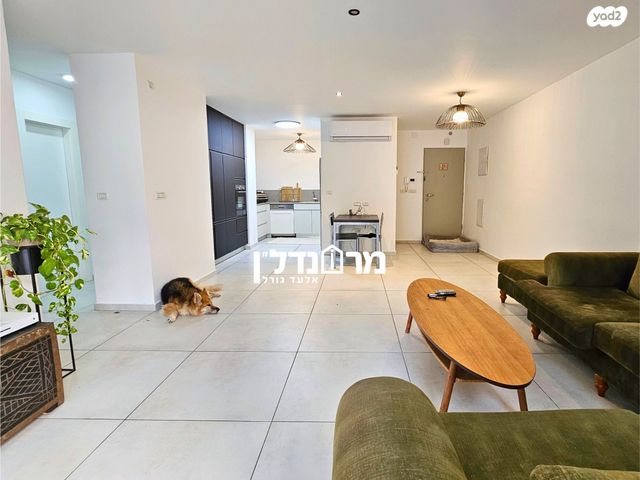 דירת גן, הרצליה הירוקה, נווה עובד, הרצליה