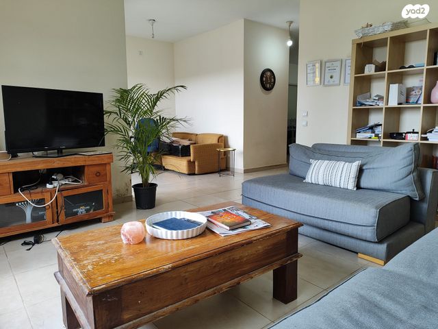 דו משפחתי, כינרת 3, גבעת טל, אלפי מנשה