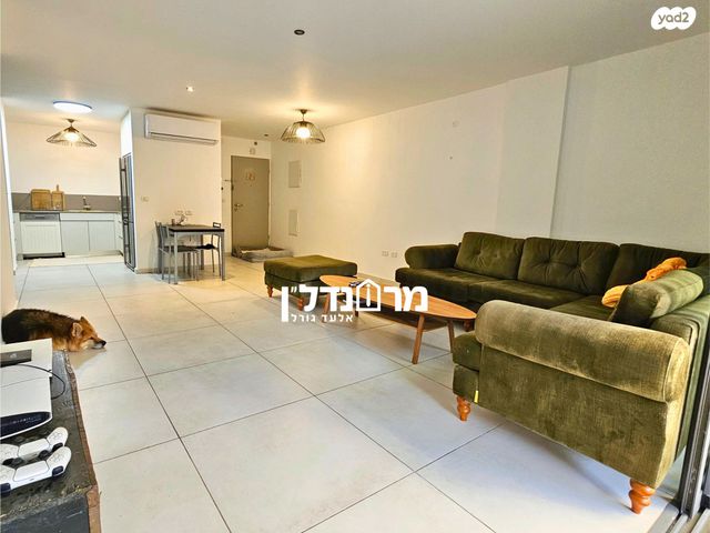 דירת גן, הרצליה הירוקה, נווה עובד, הרצליה