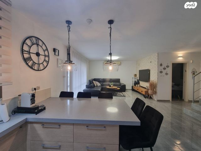 בית פרטי/ קוטג', אבני חן, מודיעין מכבים רעות