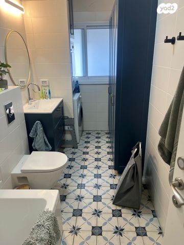 דירה, שפינוזה, רעננה