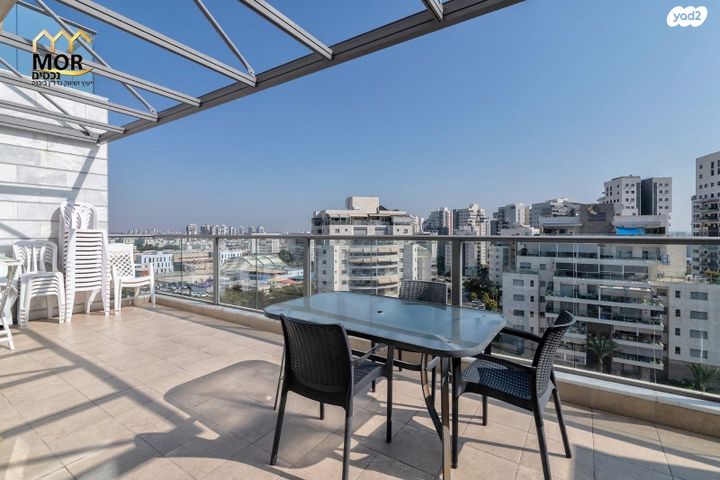 דופלקס, נאות שמיר, יבנה