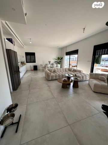 גג/ פנטהאוז, באר שבע