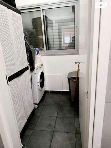 דירה, אריאל שרון, נווה שרון / שער העיר, נתיבות